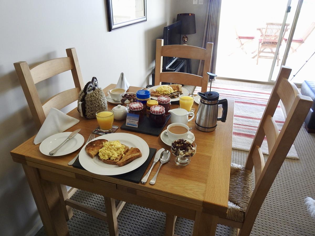 Rezare House Bed & Breakfast ウォラルー エクステリア 写真